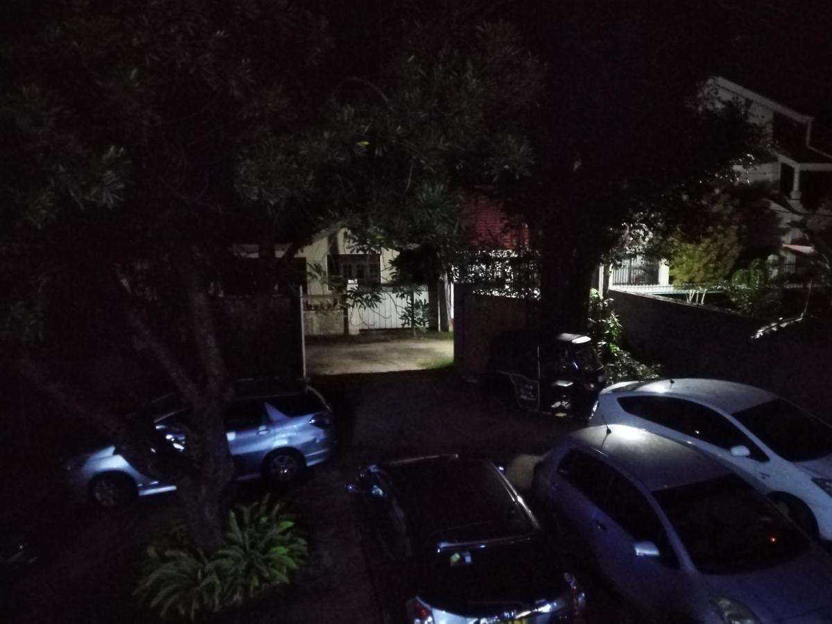 Blue Bell Hotel Negombo Exterior photo